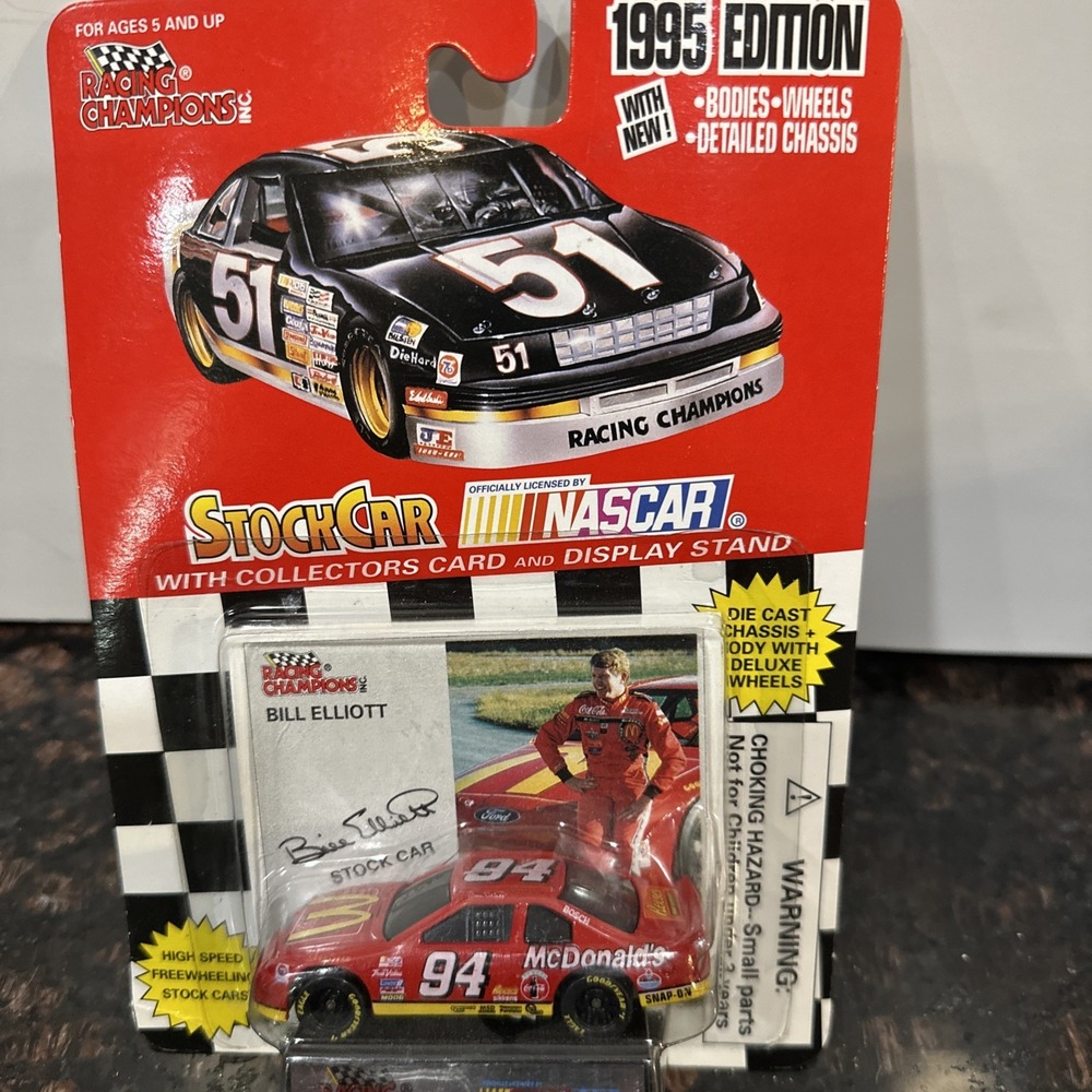 Racing Champions 1:64 Diecast 1996 NASCAR Stock Car #94 Bill Elliott McDonald's
